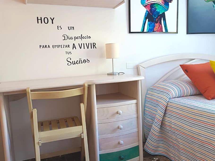 Acogedora Y Confortable Casa Familiar En L'Ollería Exterior foto