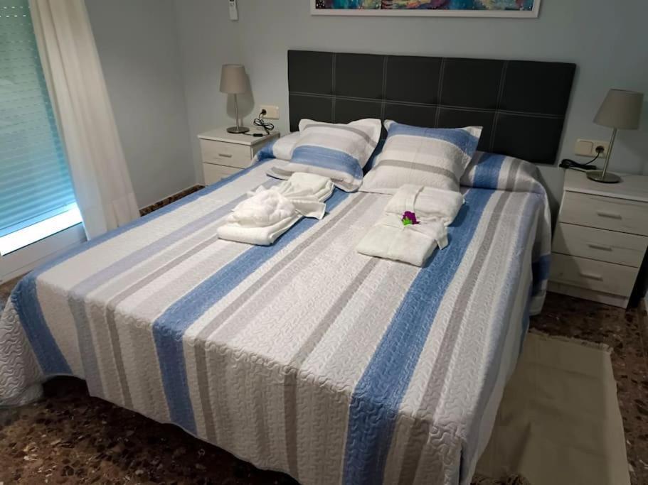 Acogedora Y Confortable Casa Familiar En L'Ollería Exterior foto